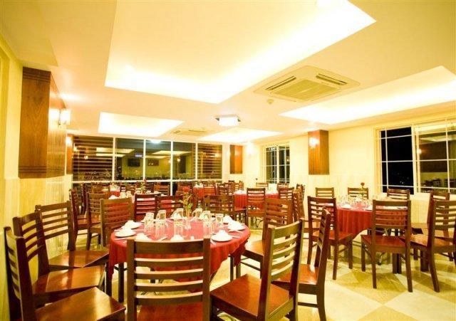 Ngoc Hong Hotel Nha Trang Extérieur photo