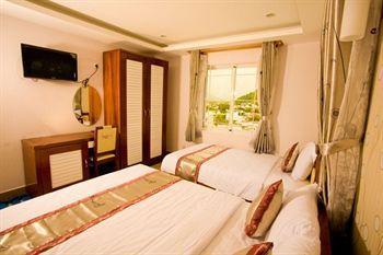Ngoc Hong Hotel Nha Trang Extérieur photo